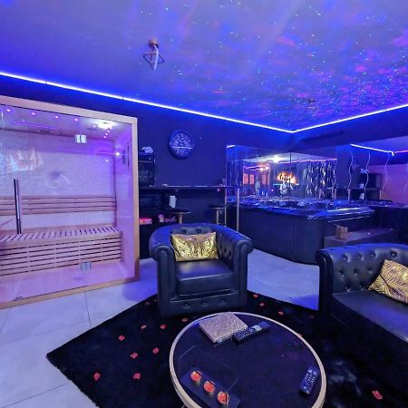 La Gold Room Jacuzzi & Sauna Prive Perpignan Zewnętrze zdjęcie