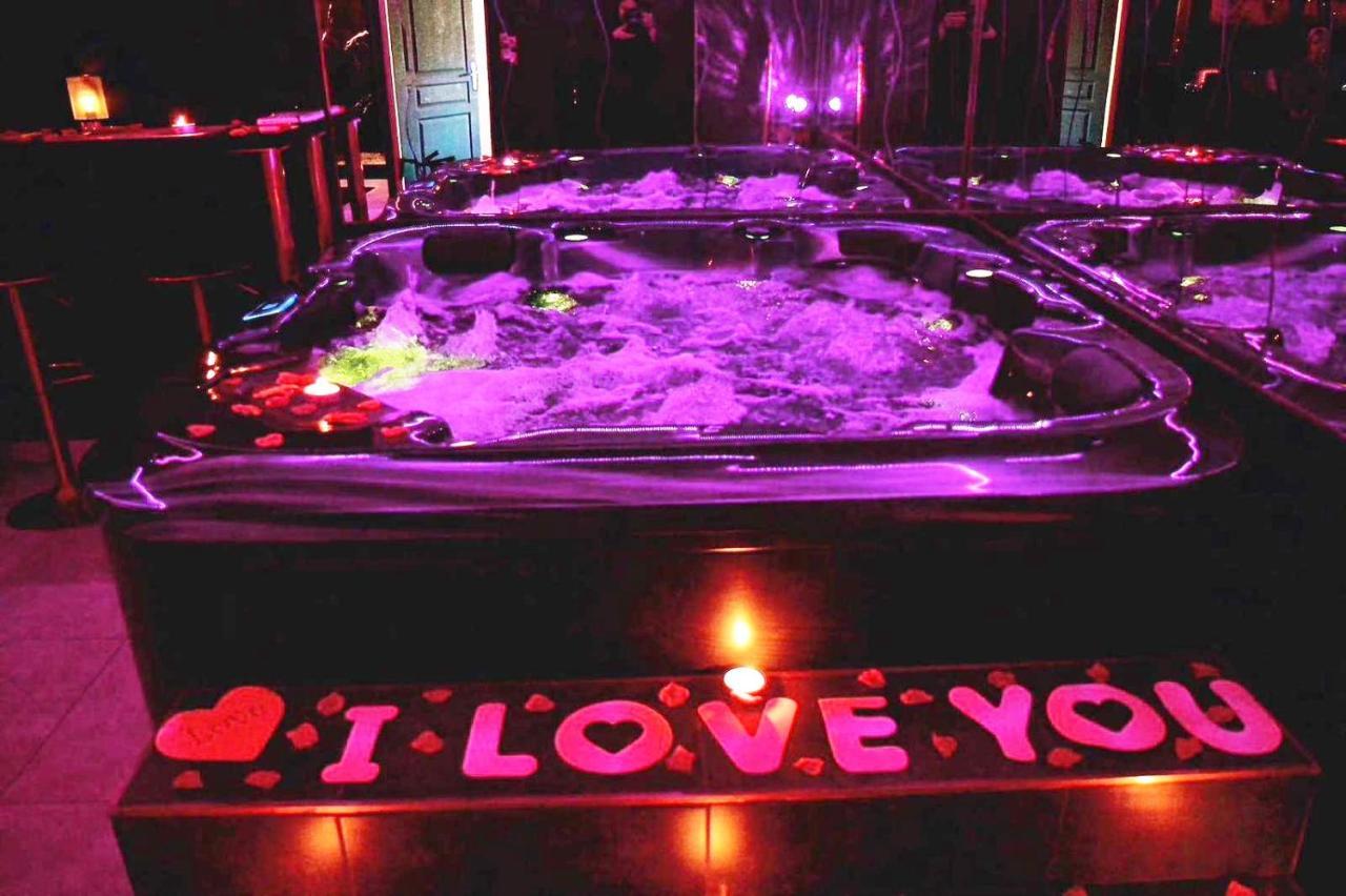 La Gold Room Jacuzzi & Sauna Prive Perpignan Zewnętrze zdjęcie